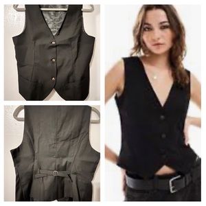 NWOT Womens Black Vest Fully Lined inside